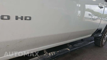 2025 Chevrolet Silverado 2500HD LT Crew Cab Medium Bed 1LT - miniatura 28