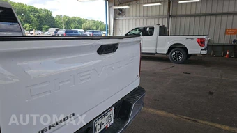 2025 Chevrolet Silverado 2500HD LT Crew Cab Medium Bed 1LT - miniatura 33