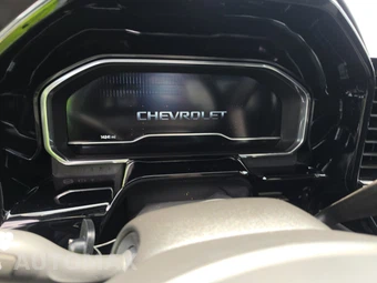 2025 Chevrolet Silverado 2500HD LT Crew Cab Medium Bed 1LT - miniatura 12
