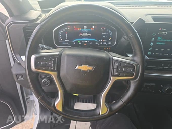 2025 Chevrolet Silverado 2500HD LT Crew Cab Medium Bed 1LT - miniatura 10
