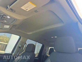 2025 Chevrolet Silverado 2500HD LT Crew Cab Medium Bed 1LT - miniatura 11