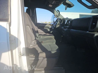 2025 Chevrolet Silverado 2500HD LT Crew Cab Medium Bed 1LT - miniatura 8