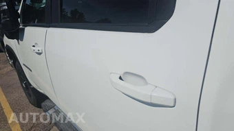 2025 Chevrolet Silverado 2500HD LT Crew Cab Medium Bed 1LT - miniatura 19
