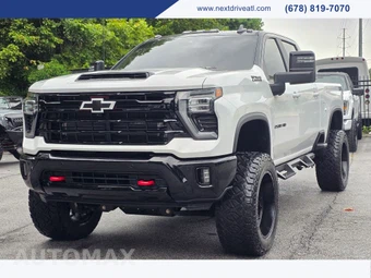 2025 Chevrolet Silverado 2500HD LT Crew Cab Medium Bed 1LT - samochód z USA z aukcji Manheim, oferta Kup Teraz w AUTOMAX