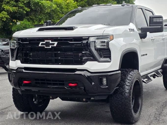 2025 Chevrolet Silverado 2500HD LT Crew Cab Medium Bed 1LT - miniatura 2