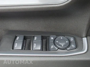 2025 Chevrolet Silverado 2500HD LT Crew Cab Medium Bed 1LT - miniatura 26