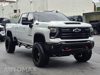 2025 Chevrolet Silverado 2500HD LT Crew Cab Medium Bed 1LT - miniatura 9