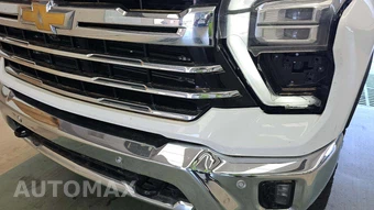 2025 Chevrolet Silverado 2500HD LTZ Crew Cab Medium Bed 1LZ - miniatura 28