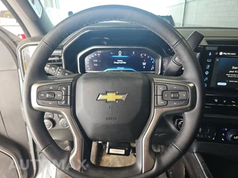 2025 Chevrolet Silverado 2500HD LTZ Crew Cab Medium Bed 1LZ - miniatura 10