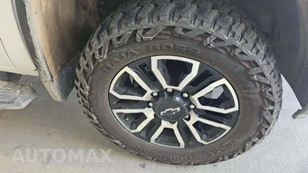 2025 Chevrolet Silverado 2500HD LTZ Crew Cab Medium Bed 1LZ - miniatura 28