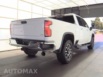2025 Chevrolet Silverado 2500HD LTZ Crew Cab Medium Bed 1LZ - miniatura 4