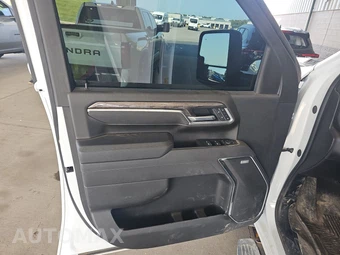 2025 Chevrolet Silverado 2500HD LTZ Crew Cab Medium Bed 1LZ - miniatura 9
