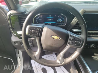 2025 Chevrolet Silverado 2500HD LTZ Crew Cab Medium Bed 1LZ - miniatura 10
