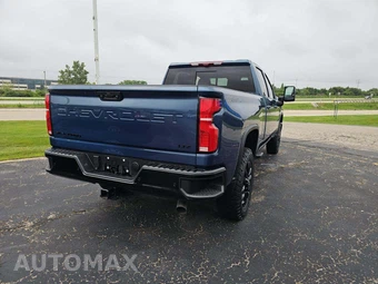 2025 Chevrolet Silverado 2500HD LTZ Crew Cab Medium Bed 1LZ - miniatura 3