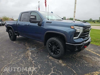 2025 Chevrolet Silverado 2500HD LTZ Crew Cab Medium Bed 1LZ - miniatura 4