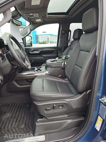 2025 Chevrolet Silverado 2500HD LTZ Crew Cab Medium Bed 1LZ - miniatura 6