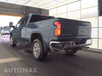 2025 Chevrolet Silverado 2500HD LTZ Crew Cab Medium Bed 1LZ - miniatura 6