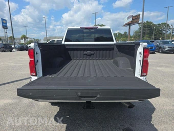2025 Chevrolet Silverado 2500HD LTZ Crew Cab Medium Bed 1LZ - miniatura 11