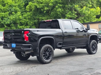 2025 Chevrolet Silverado 2500HD LTZ Crew Cab Medium Bed 1LZ - miniatura 7