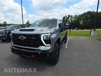2025 Chevrolet Silverado 2500HD ZR2 Crew Cab Medium Bed 3LT
