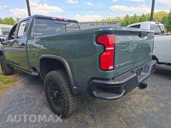 2025 Chevrolet Silverado 2500HD ZR2 Crew Cab Medium Bed 3LT - miniatura 2