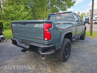 2025 Chevrolet Silverado 2500HD ZR2 Crew Cab Medium Bed 3LT - miniatura 3