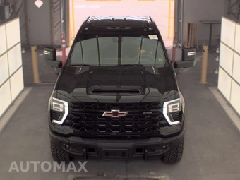 2025 Chevrolet Silverado 2500HD ZR2 Crew Cab Medium Bed 3LT - miniatura 2