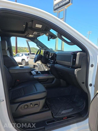 2025 Chevrolet Silverado 2500HD ZR2 Crew Cab Medium Bed 3LT - miniatura 15
