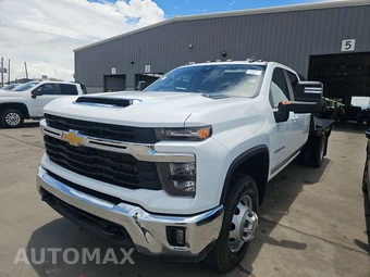 2025 Chevrolet Silverado 3500HD Cab Chassis LT Crew Cab 1LT DRW - samochód z USA z aukcji Manheim, oferta Kup Teraz w AUTOMAX