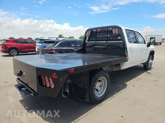 2025 Chevrolet Silverado 3500HD Cab Chassis LT Crew Cab 1LT DRW - miniatura 4