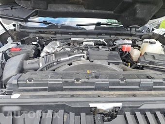 2025 Chevrolet Silverado 3500HD Cab Chassis LT Crew Cab 1LT DRW - miniatura 15