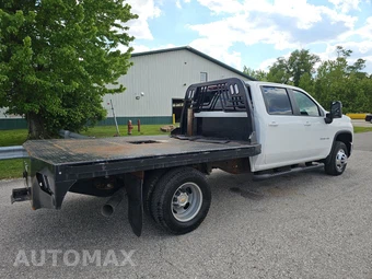 2025 Chevrolet Silverado 3500HD Cab Chassis LT Crew Cab 1LT DRW - miniatura 4