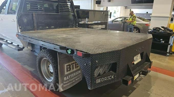 2025 Chevrolet Silverado 3500HD Cab Chassis LT Crew Cab 1LT DRW - miniatura 24