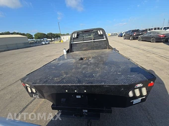 2025 Chevrolet Silverado 3500HD Cab Chassis Work Truck Crew Cab 1WT DRW - miniatura 5
