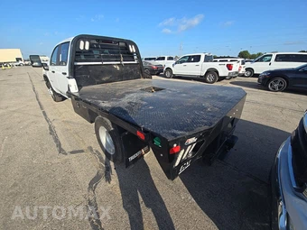 2025 Chevrolet Silverado 3500HD Cab Chassis Work Truck Crew Cab 1WT DRW - miniatura 6
