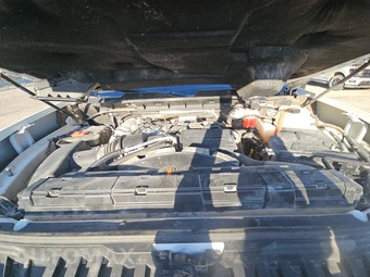 2025 Chevrolet Silverado 3500HD Cab Chassis Work Truck Crew Cab 1WT DRW - miniatura 15