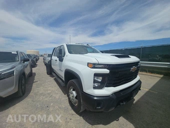 2025 Chevrolet Silverado 3500HD Cab Chassis Work Truck Crew Cab 1WT DRW - miniatura 3