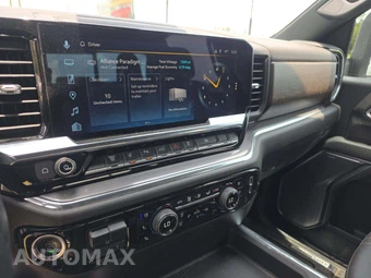 2025 Chevrolet Silverado 3500HD High Country Crew Cab Long Bed 3LZ DRW - miniatura 6