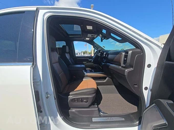 2025 Chevrolet Silverado 3500HD High Country Crew Cab Long Bed 3LZ DRW - miniatura 18