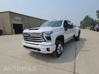 2025 Chevrolet Silverado 3500HD High Country Crew Cab Long Bed 3LZ DRW