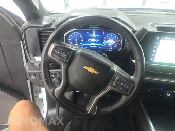 2025 Chevrolet Silverado 3500HD High Country Crew Cab Long Bed 3LZ DRW - miniatura 10