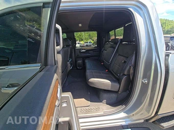 2025 Chevrolet Silverado 3500HD High Country Crew Cab Medium Bed 3LZ - miniatura 10