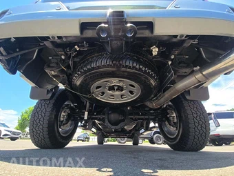2025 Chevrolet Silverado 3500HD High Country Crew Cab Medium Bed 3LZ - miniatura 12
