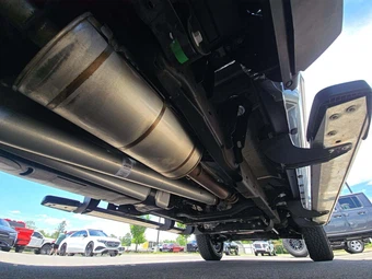 2025 Chevrolet Silverado 3500HD High Country Crew Cab Medium Bed 3LZ - miniatura 14