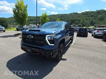 2025 Chevrolet Silverado 3500HD LTZ Crew Cab Medium Bed 1LZ