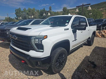 2025 Chevrolet Silverado 3500HD LTZ Crew Cab Medium Bed 1LZ