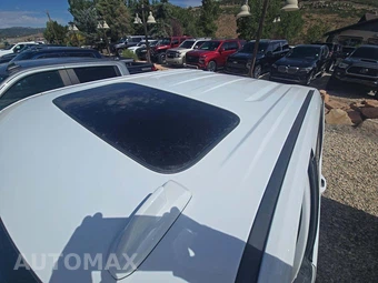 2025 Chevrolet Silverado 3500HD LTZ Crew Cab Medium Bed 1LZ - miniatura 12
