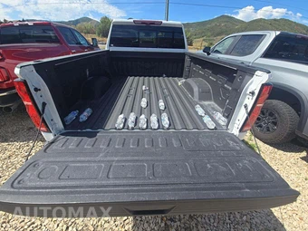 2025 Chevrolet Silverado 3500HD LTZ Crew Cab Medium Bed 1LZ - miniatura 14