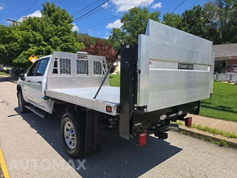 2025 Chevrolet Silverado 3500HD Work Truck Crew Cab Long Bed 1WT - miniatura 2