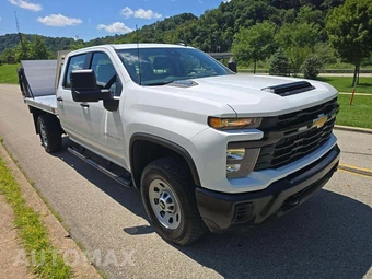 2025 Chevrolet Silverado 3500HD Work Truck Crew Cab Long Bed 1WT - miniatura 4
